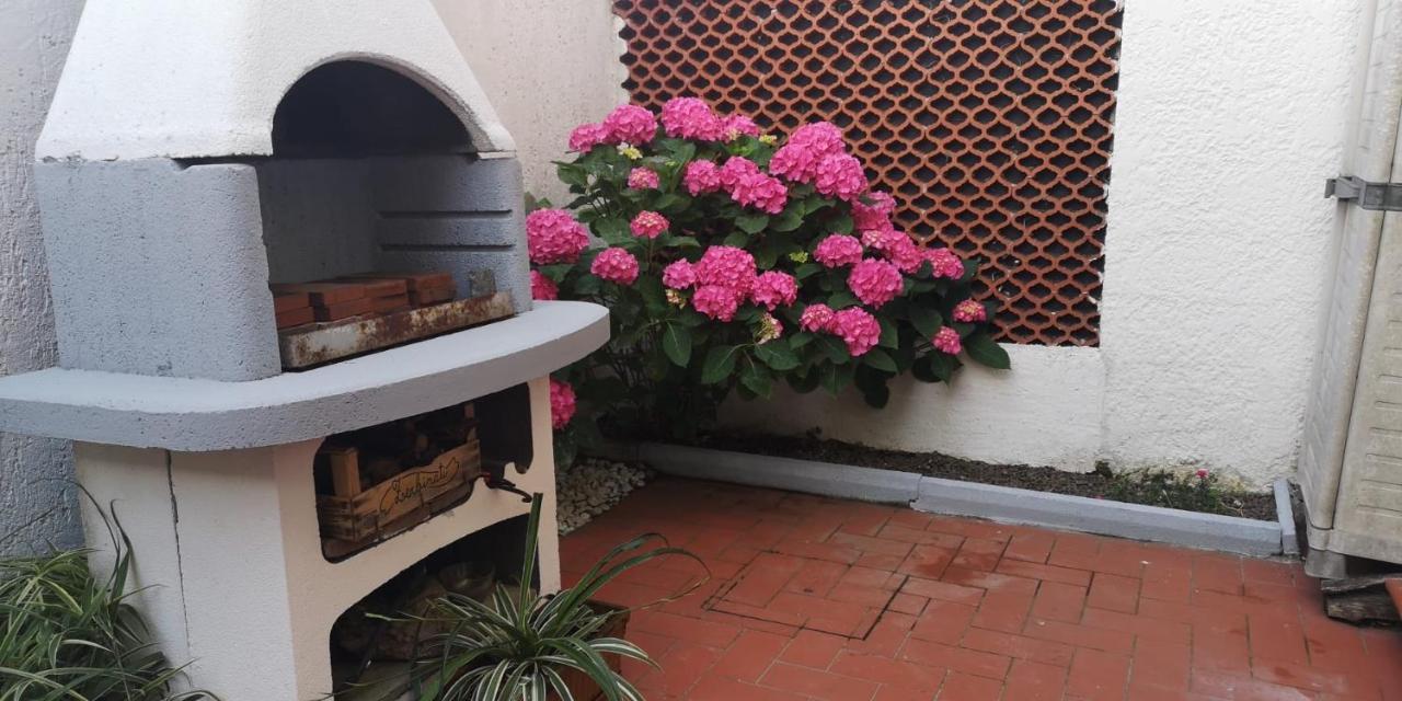 ヴィアレッジョ Casa Ceragioliヴィラ エクステリア 写真