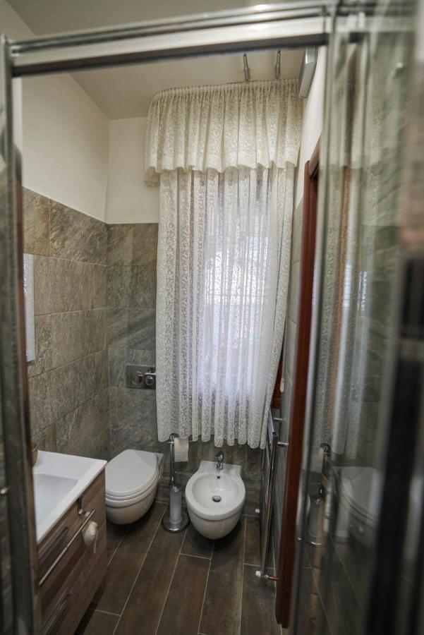 ヴィアレッジョ Casa Ceragioliヴィラ エクステリア 写真